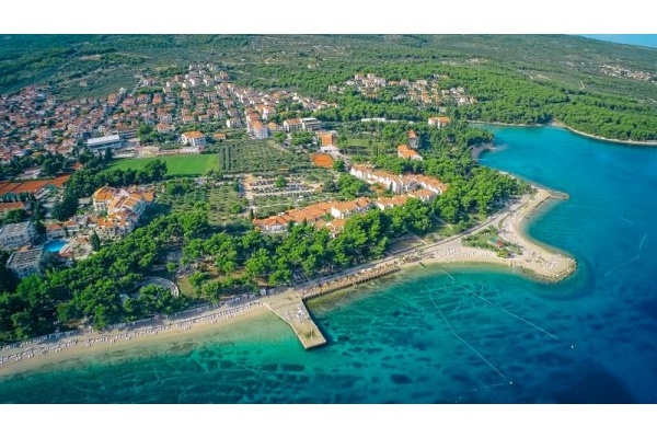 Hotelsko naselje Waterman Supetrus 4* – Brač