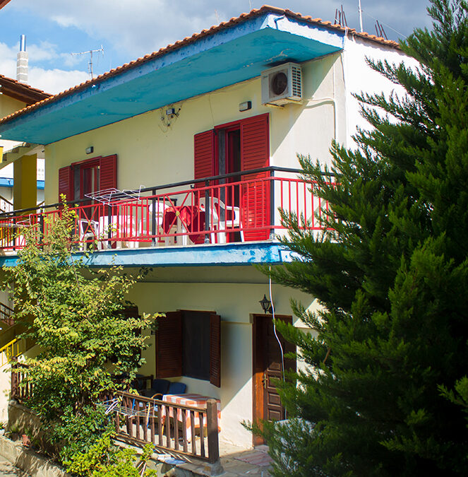 Kuća Flora New Toroni