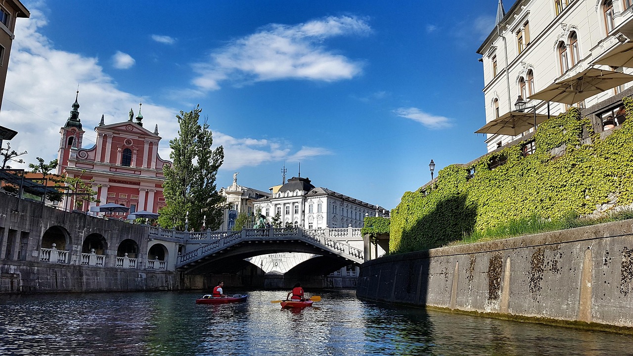 ljubljana-2149704_1280